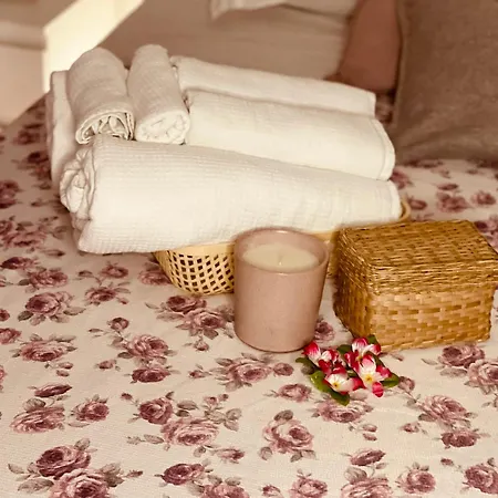 Beb Lomi Lomi Luxury E Wellness Salento Bed & Breakfast *